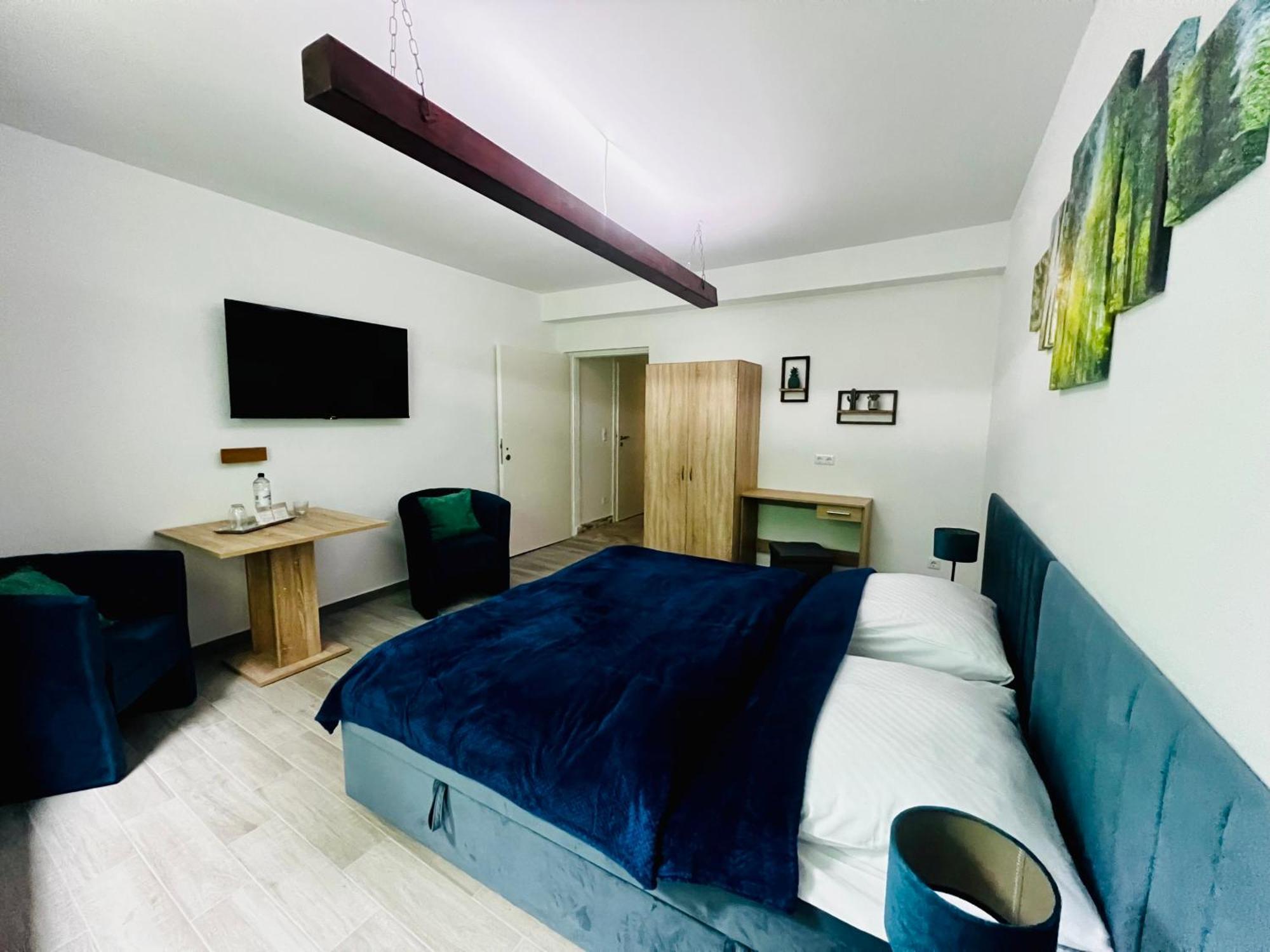 Holi Day Spa 2-Bett Zimmer App 4 Berlin Exteriör bild